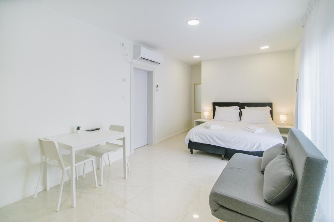 Olala Desert Shades Apartments Neve Zohar Εξωτερικό φωτογραφία
