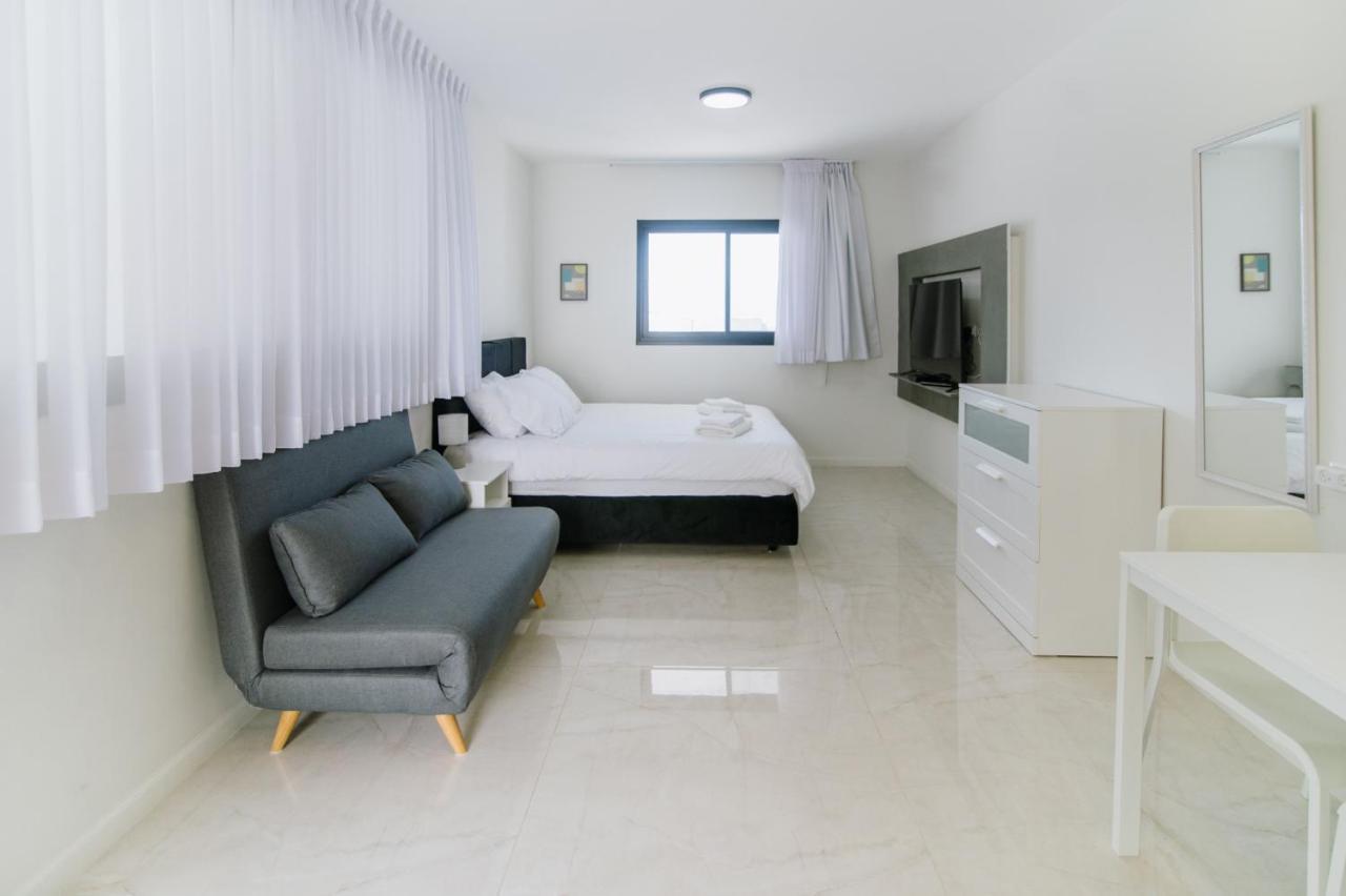 Olala Desert Shades Apartments Neve Zohar Εξωτερικό φωτογραφία