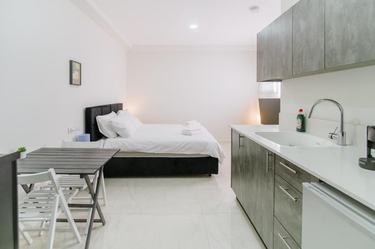 Olala Desert Shades Apartments Neve Zohar Εξωτερικό φωτογραφία