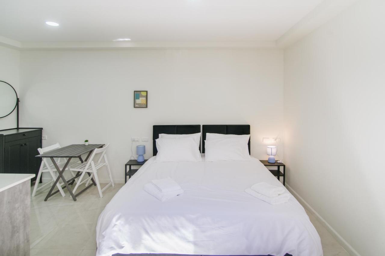 Olala Desert Shades Apartments Neve Zohar Εξωτερικό φωτογραφία
